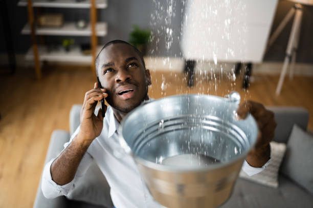 Water damage restoration process in Algonquin, MD